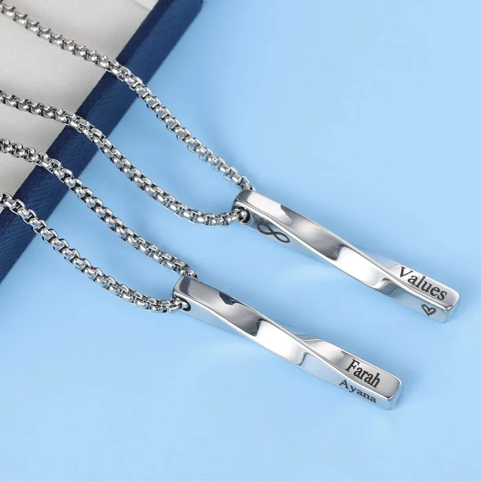 Novalico Swirled Bar Engraved Name Necklace Necklaces