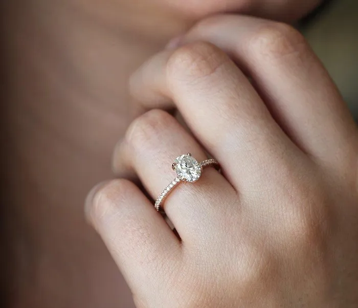 Rings capucinne Cameron Engagement Ring